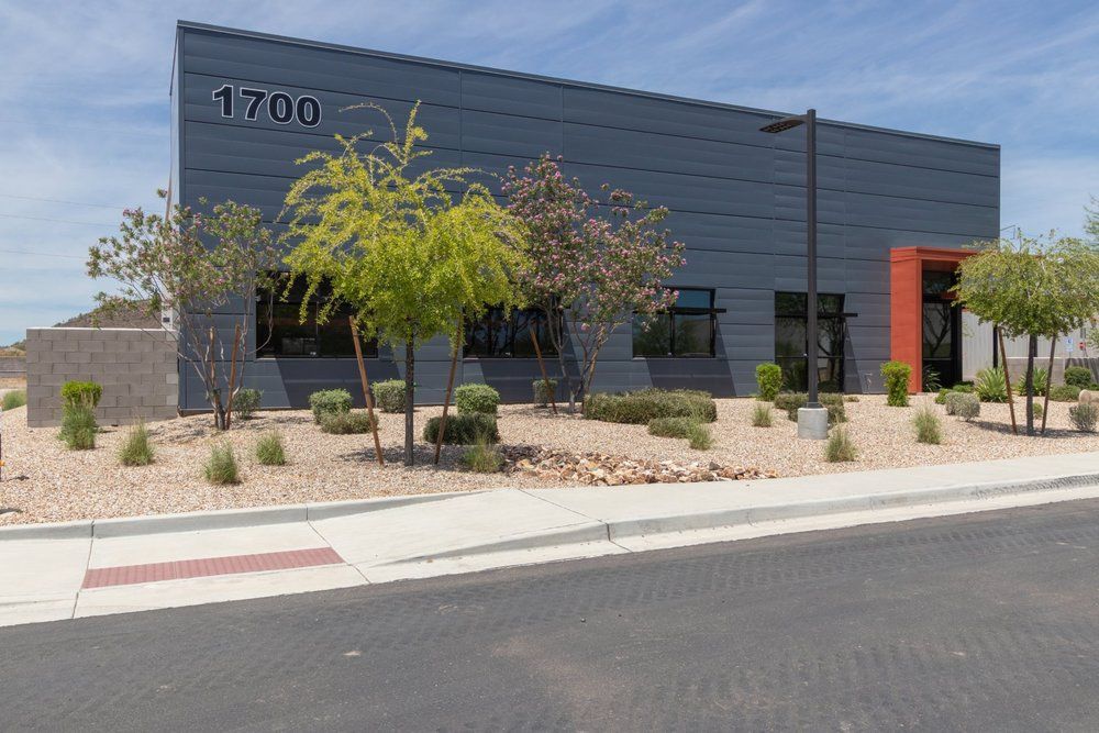 1700 E Robin Ln, Phoenix, AZ 85024